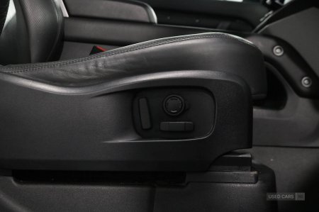 2023 Land Rover Defender - photo 21
