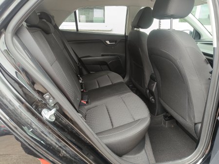 2023 Kia Rio - photo 7