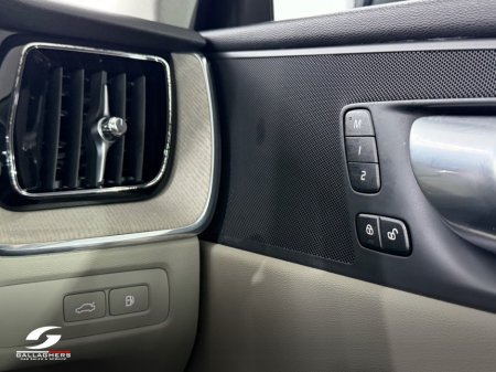 2023 Volvo XC60 - photo 32