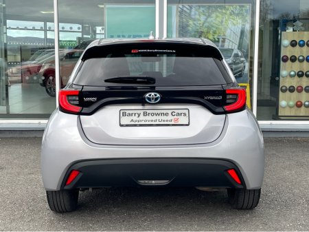 2023 Toyota Yaris - photo 8