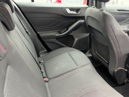 2020 Ford Focus - photo 20