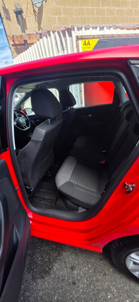 2018 Volkswagen Polo - photo 9
