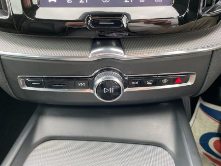 2024 Volvo XC60 - photo 20