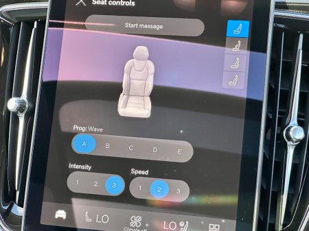 2026 Volvo XC90 - photo 18