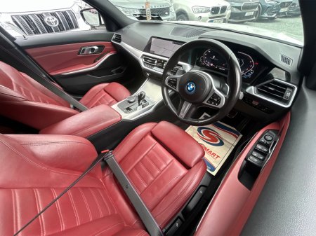 2022 BMW 3-Series - photo 4