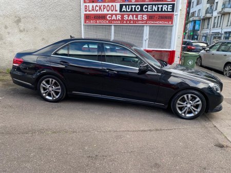 2015 Mercedes-Benz E-Class E 300 BLUETEC HYBRID CLASSIC A/T