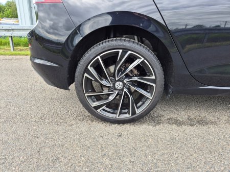 2021 Volkswagen Golf - photo 13