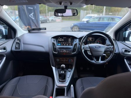 2017 Ford Focus - photo 3