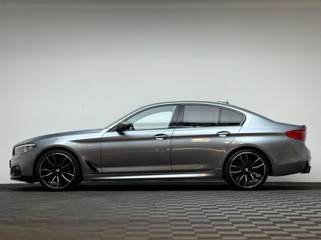 2017 BMW 5-Series - photo 4