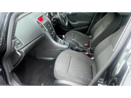 2017 Opel Astra - photo 4