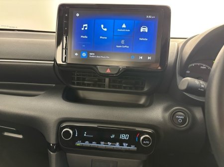 2024 Toyota Yaris - photo 15