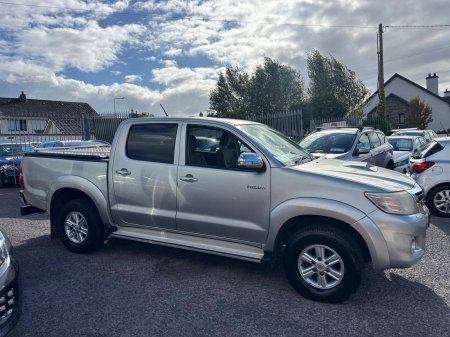 2012 Toyota Hilux - photo 2