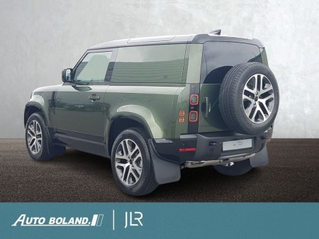 2026 Land Rover Defender - photo 2
