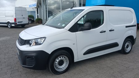 2023 Peugeot Partner