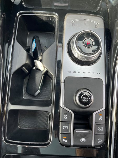 2023 Kia Sorento - photo 23