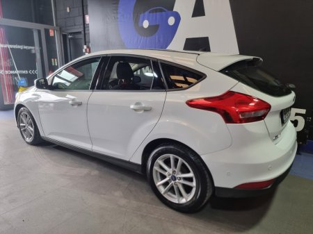 2015 Ford Focus - photo 9