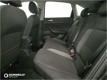 2025 Volkswagen Taigo - photo 9