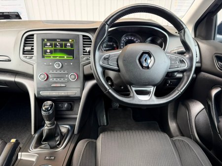 2021 Renault Megane - photo 10
