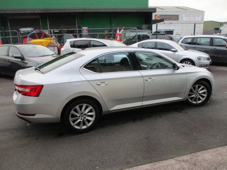 2023 Skoda Superb - photo 4