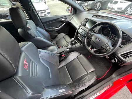 2018 Ford Focus - photo 11