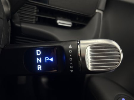 2025 Hyundai IONIQ 5 - photo 16