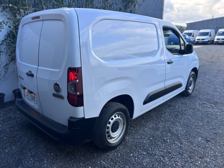 2023 Fiat Doblo - photo 4
