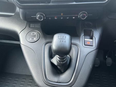 2026 Opel Combo - photo 13