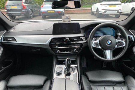 2019 BMW 5-Series - photo 11