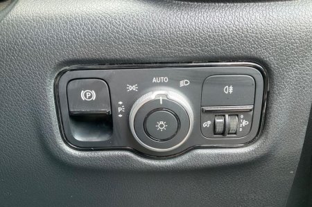 2025 Mercedes-Benz Vito - photo 19