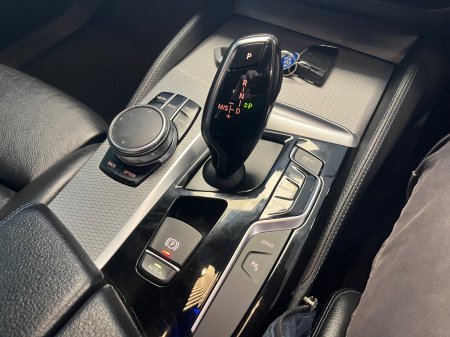 2017 BMW 5-Series - photo 14