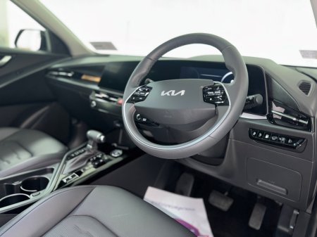 2026 Kia Niro - photo 2