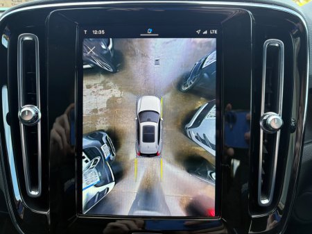 2023 Volvo XC40 - photo 32