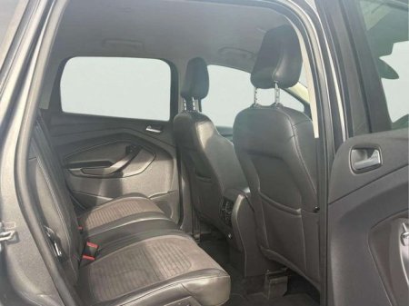 2017 Ford Kuga - photo 35
