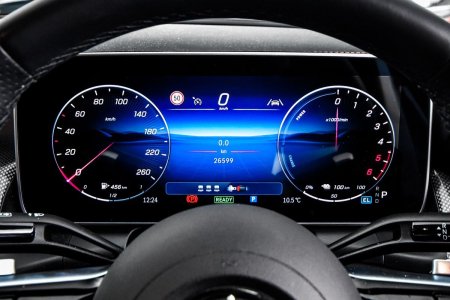 2025 Mercedes-Benz GLC - photo 16