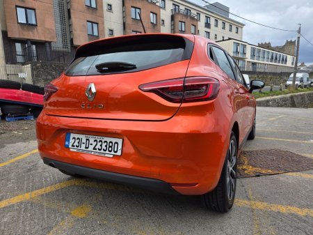 2023 Renault Clio - photo 4