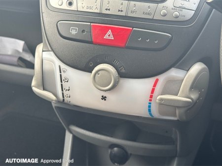 2009 Citroen C1 - photo 18