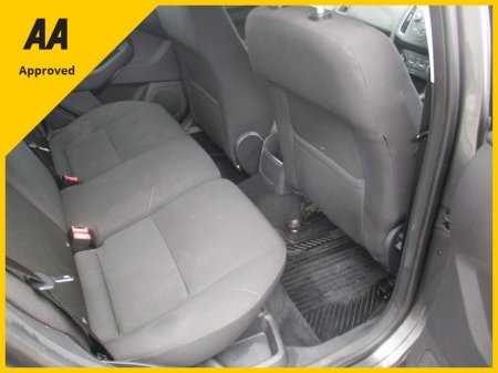 2016 Ford Focus - photo 8