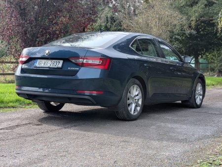 2016 Skoda Superb - photo 5