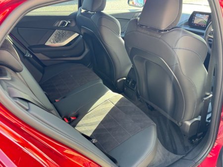 2026 BMW 1-Series - photo 11