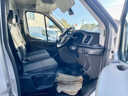2024 Ford Transit - photo 3