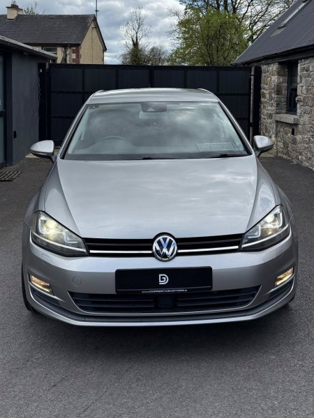 2016 Volkswagen Golf - photo 2