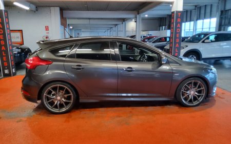 2017 Ford Focus - photo 10