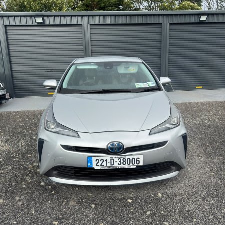 2022 Toyota Prius - photo 3