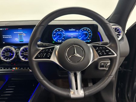 2026 Mercedes-Benz EQB - photo 16