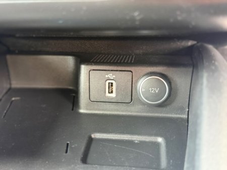 2018 Ford Focus - photo 17