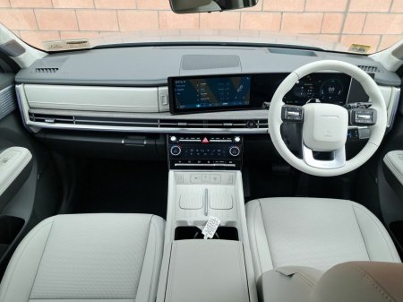 2027 Hyundai Santa Fe - photo 9