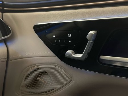 2025 Mercedes-Benz EQS - photo 22