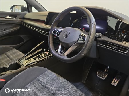 2023 Volkswagen Golf - photo 4