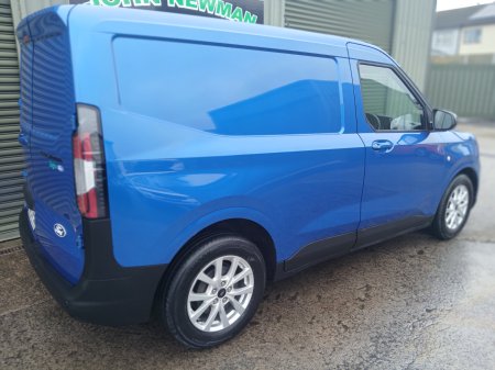 2025 Ford Transit - photo 9