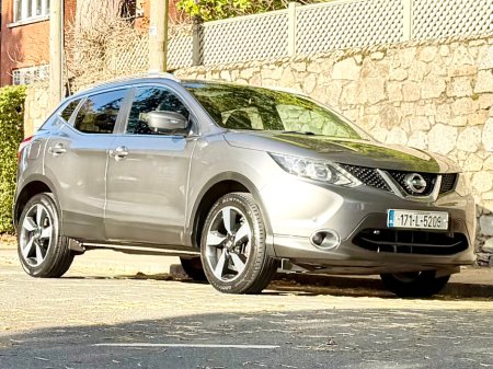 2017 Nissan Qashqai - photo 2